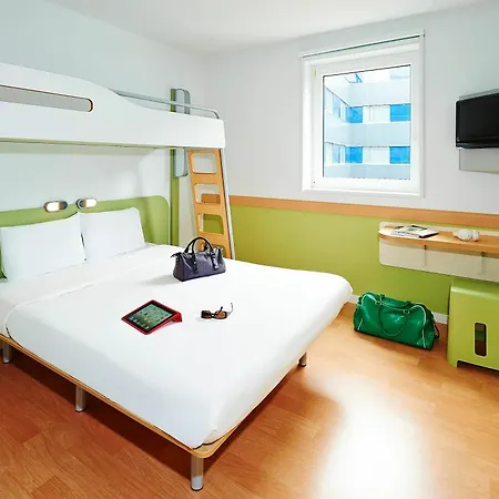 ibis budget Lisieux Extérieur photo
